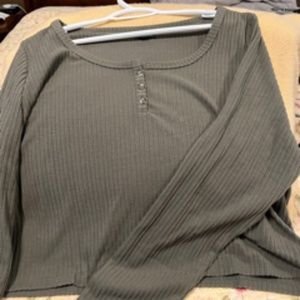 Crop Scoop Neck Ribbed Shirt